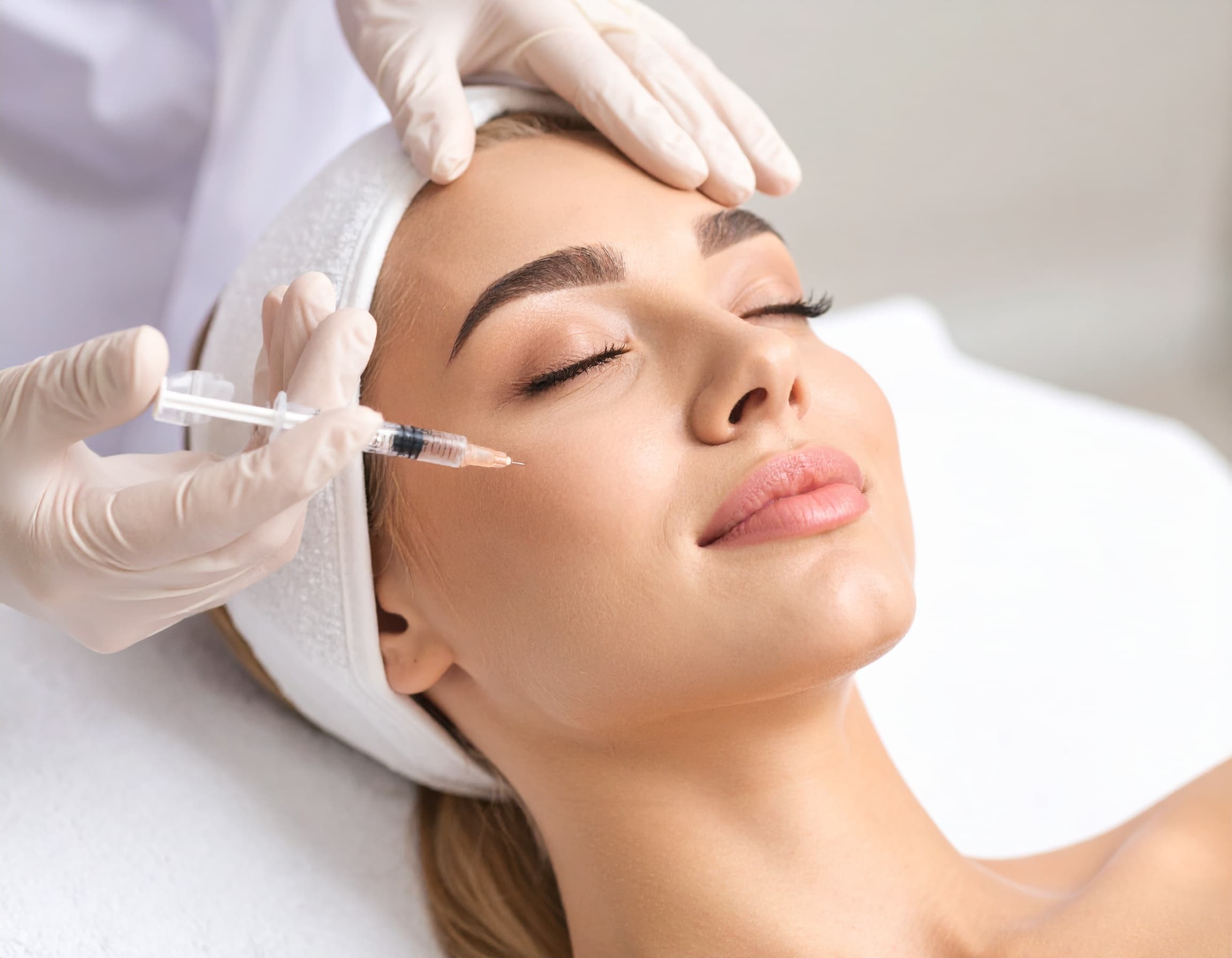 Anti-Aging Pflege mit Biostimulation Zug